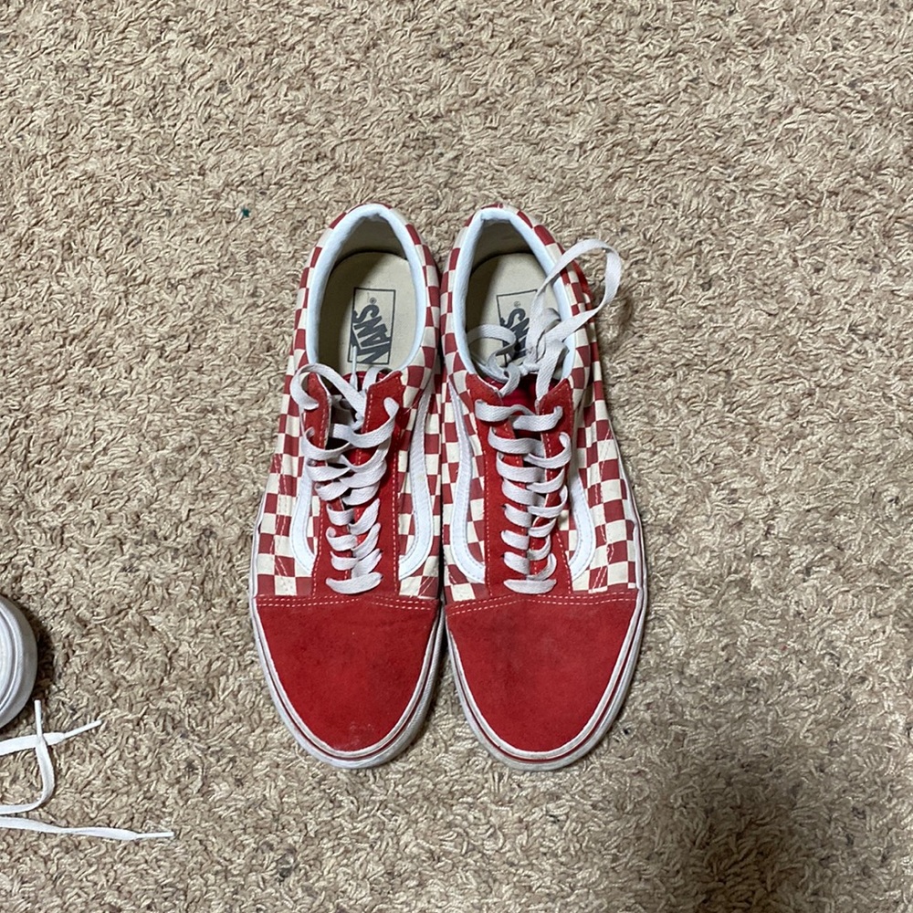 Vans red checker old school